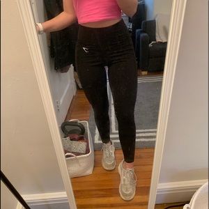 Gymshark leggings with pockets